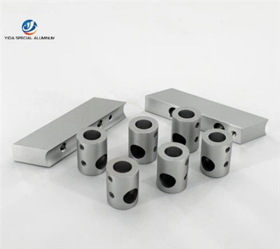 Piese mici din aluminiu CNC